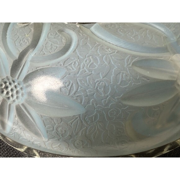 VINTAGE ART DECO STYLE GLASS DOME CEILING LAMP SHADE - 10" WIDE 3 HOLE HANGING - Picture 3 of 7